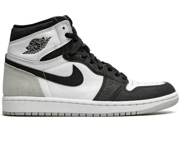 AIR JORDAN RETRO 1 STAGE HAZE SEMI UA WITH OG OPEN BOX AND EXTRA LACES