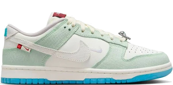 SB Dunk LX Year Of Dragon