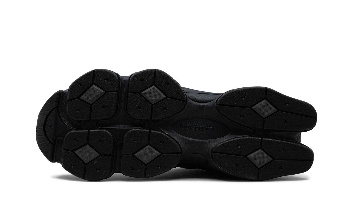 New Balance 9060 Triple Black Seude - Image 2