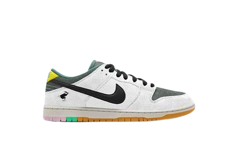 Nikee SB Dunk Low Pro X CSEF WHITE AND BLACK