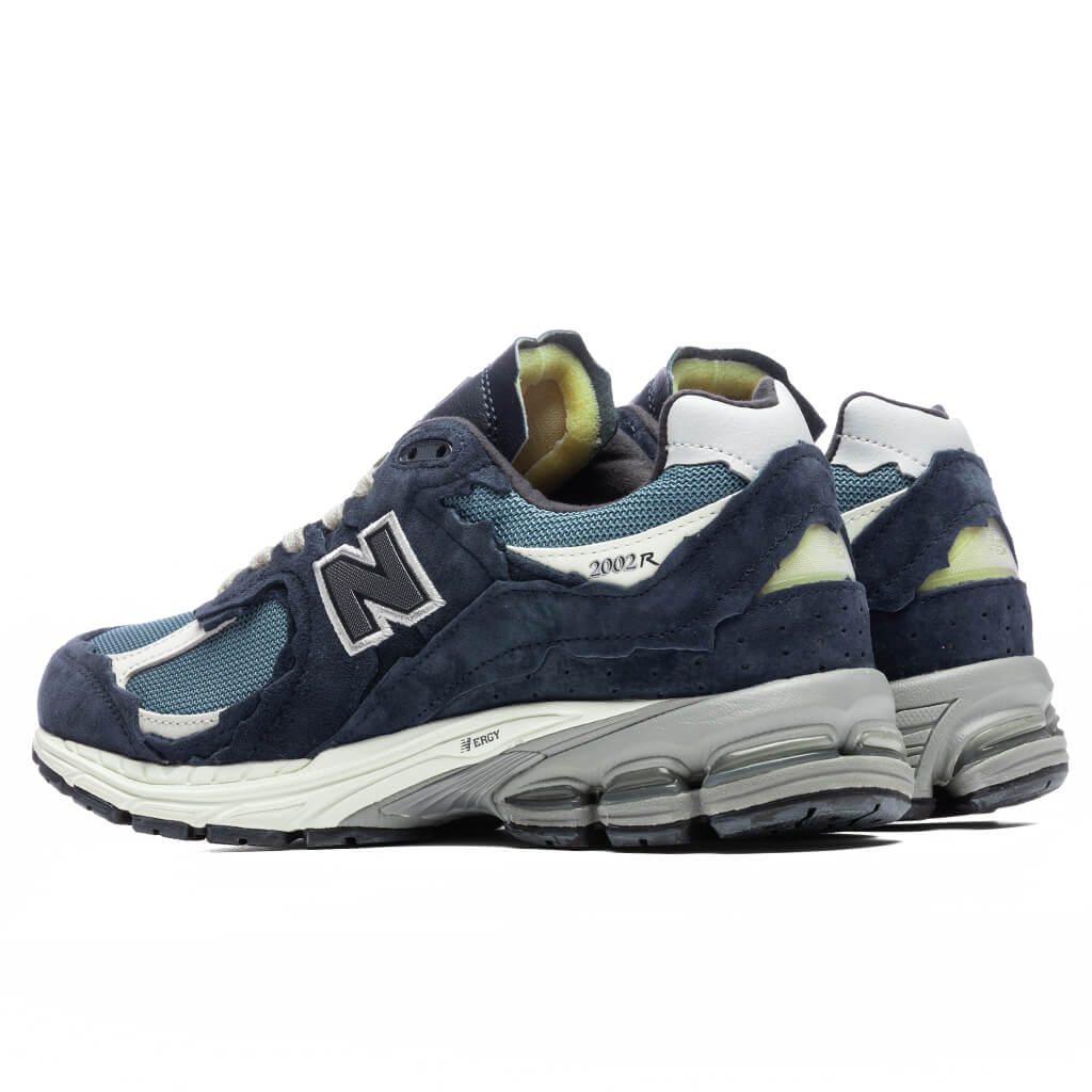 New Balance 2002R Protection Pack Dark Navy - Image 4