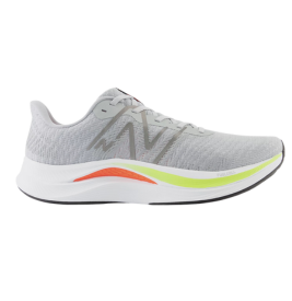 New Balance FuelCell Propel V4