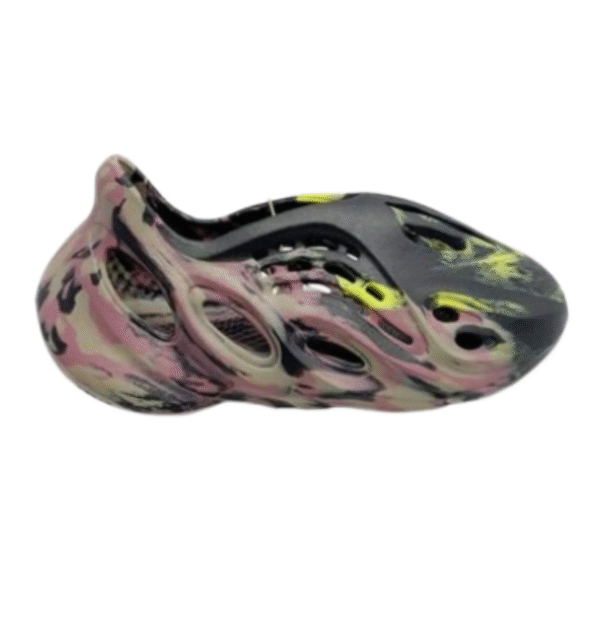 ADDIDAS FOAM RUNNER PREMIUM QUALITYY