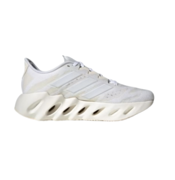 adidass switch fwd WHITE