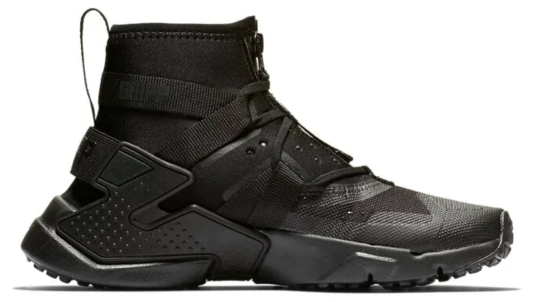 NIKE HUARACHE GRIPP GS TRIPPLE BLACK