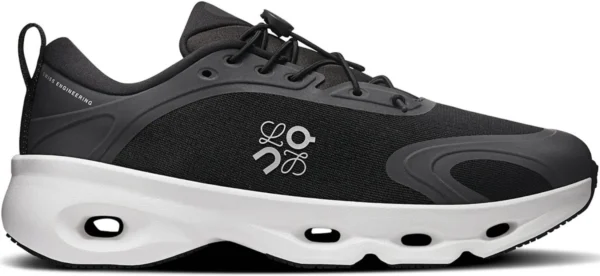 On Running Cloudsolo Loewe White Black