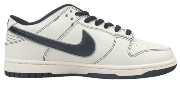 Nike SB Dunk Low SUPREME X WHITE BLACK