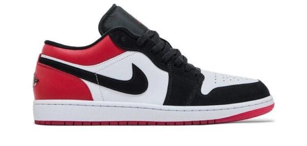 AIR JORDAN RETRO 1 LOW BLACK TOE
