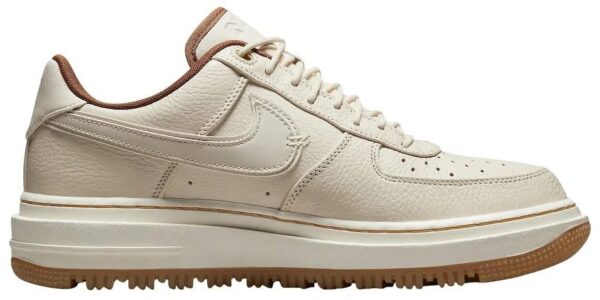 Nike Airforce 1 low luxe pecan shoe