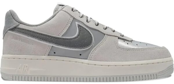 NIKE AIRFORCE 1 LOW ATHLETIC CLUB