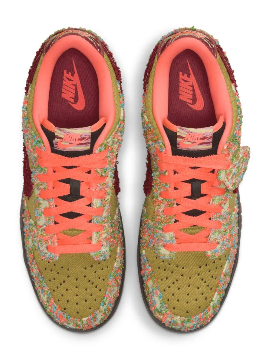 Nike Dunk LowPanda-Monium Green Curry Multi-Color - Image 3