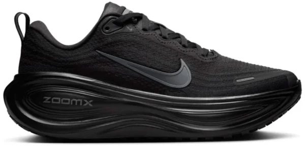 NIKE VOMERO PLUS BLACK