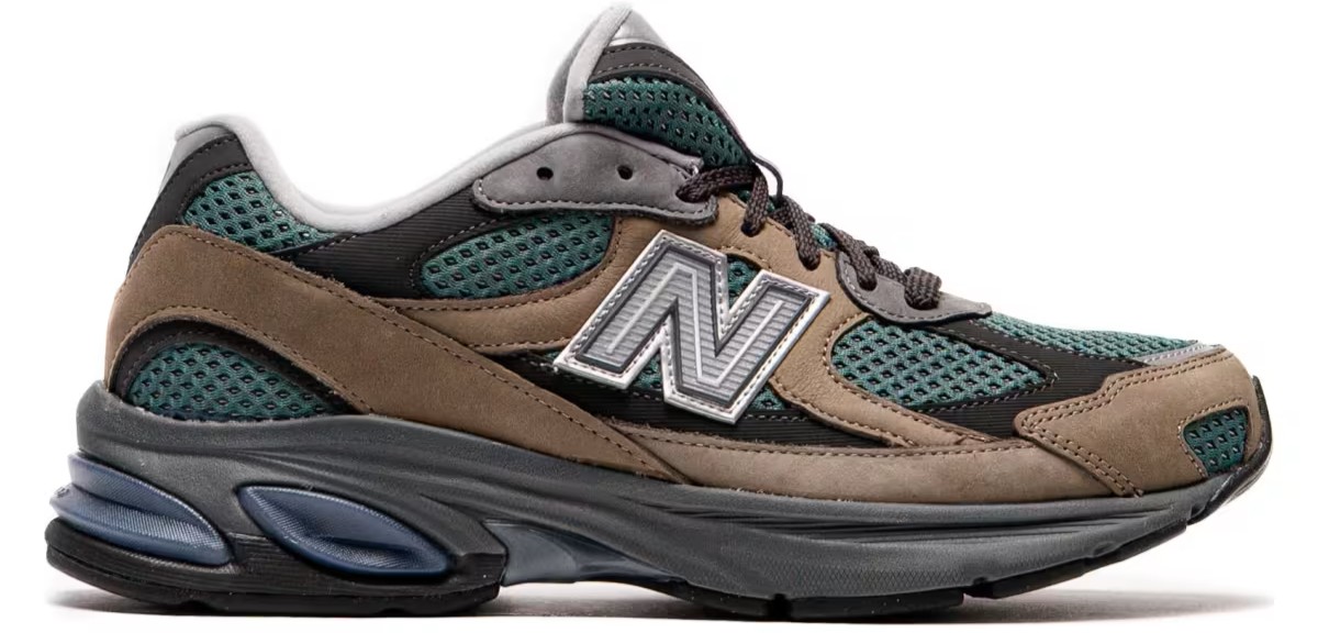 New balancee 2010 vintage khaki"