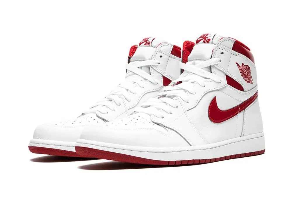 Nike air jordan retro 1 metallic red (with original box ) - Image 2