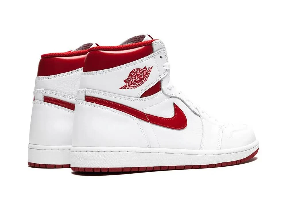 Nike air jordan retro 1 metallic red (with original box ) - Image 3