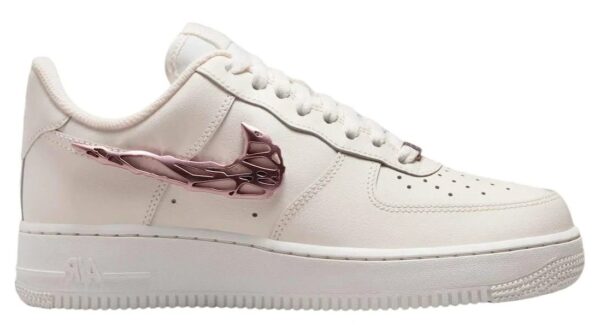 Nike Air Force 1 LX Molten Swoosh