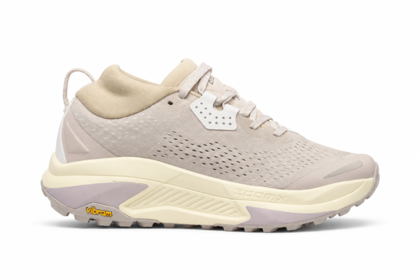 Nik.e ACG Zegma Trail Cream Running shoes