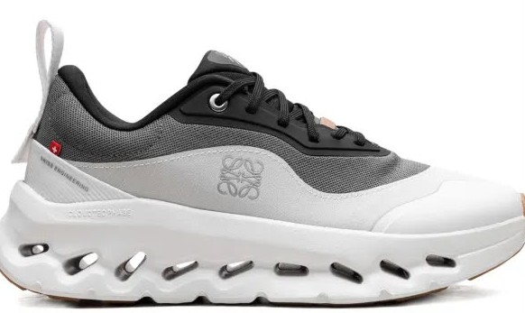 ON RUNNING CLOUDTILT X LOEWE WHITE/GREY