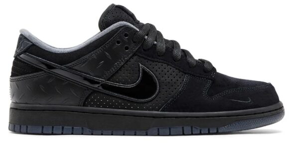 NIKE DUNK DUCKS OF A FEATHER BLACK UNIVERSITY OF OREGON PE LOW