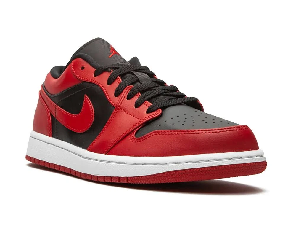 Nikke Air Jordan 1 Low Reverse Bred - Image 3