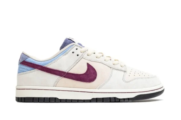NIKE SB DUNK LOW X OTOMO KATSUHIRO STEAMBOY