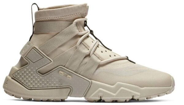 Nikke Huarache Gripp GS Desert
