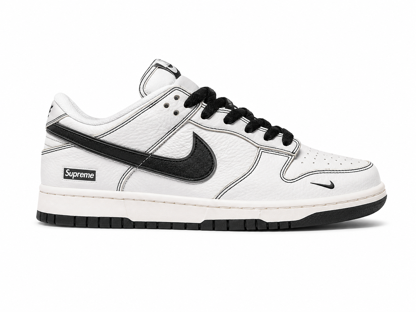 Nike SB Dunk Low X Supreme Black Sneakers