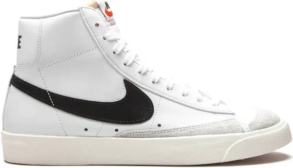 nike  blazer mid 77 vintage "WHITE/BLACK"