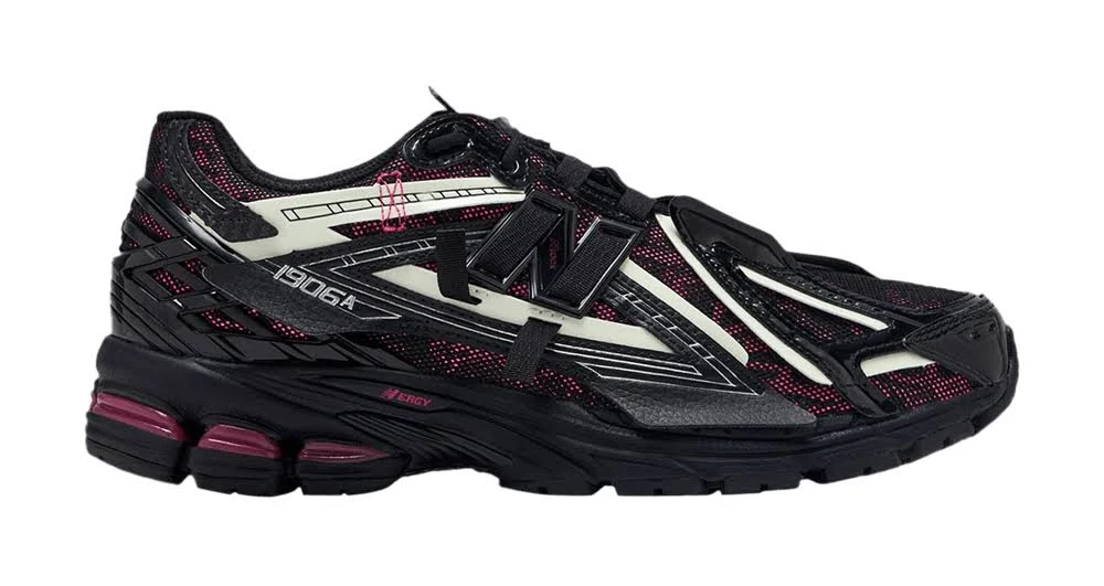 New Balance 1906A Black Dragon Berry