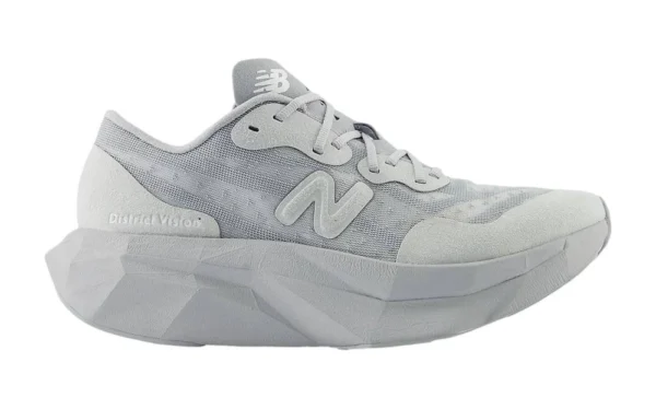 New Balanc e FuelCell Supercomp Elite V4 District Vision