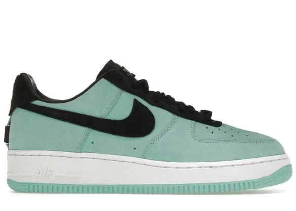 AIRFORCE 1 x TIFFANY GREEN