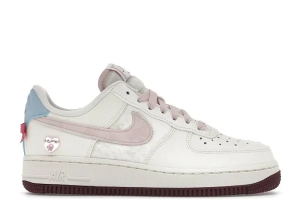 Wmns Nike Air Force 1 Low 'Valentine's Day'