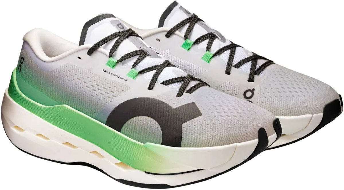 On Cloudboom Max Green White Running - Image 2